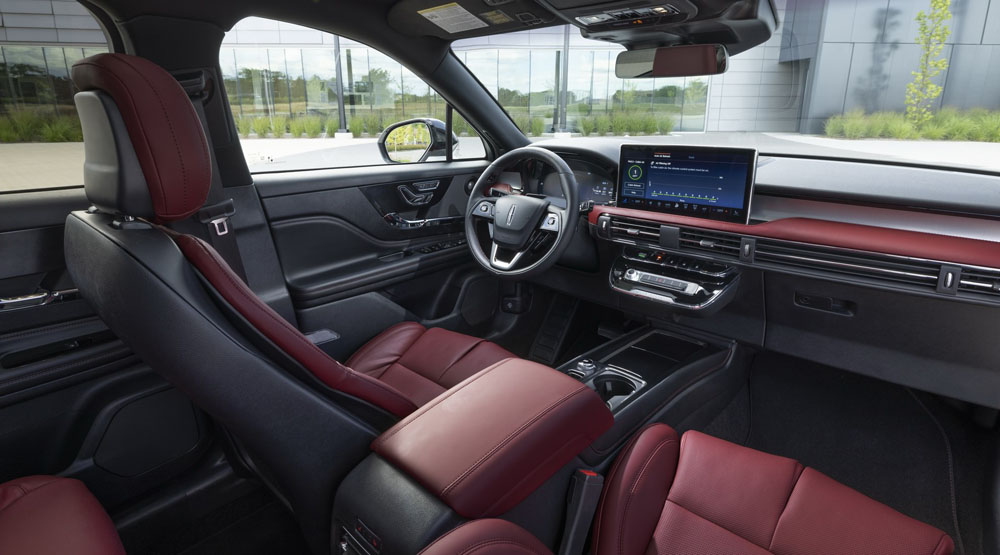 2023 Lincoln Corsair 10 Motor16