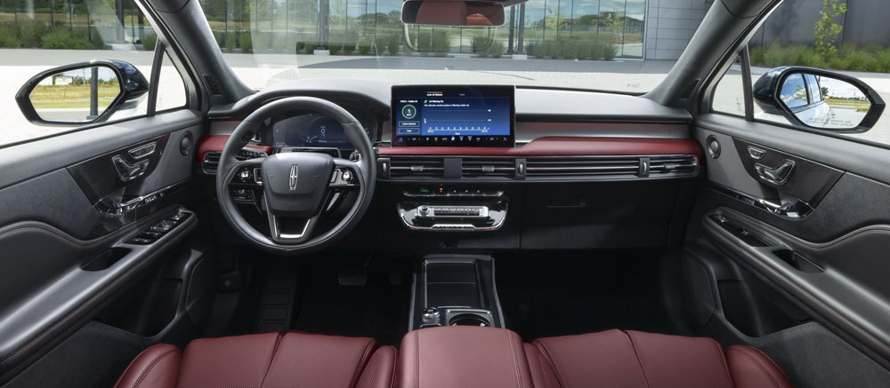 2023 Lincoln Corsair 11 Motor16