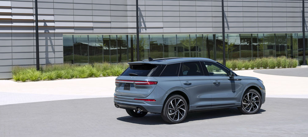 2023 Lincoln Corsair 27 Motor16