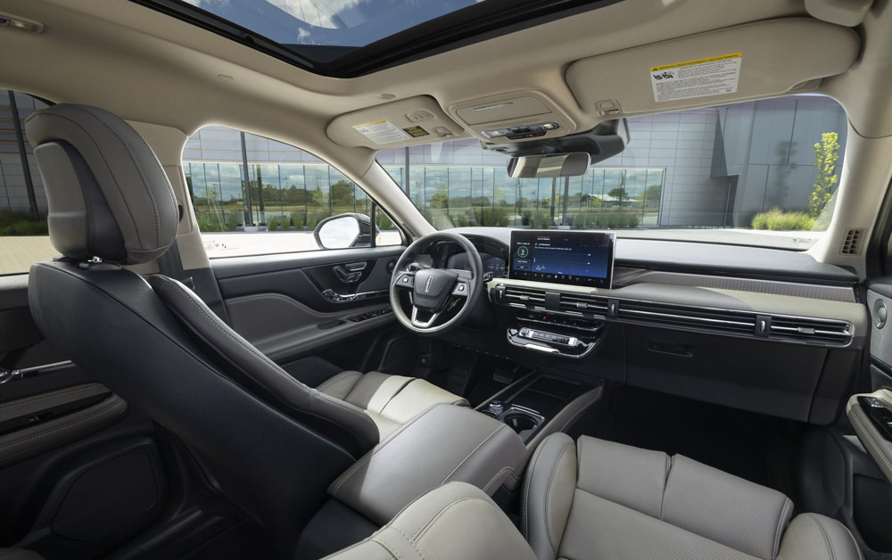 2023 Lincoln Corsair 42 Motor16
