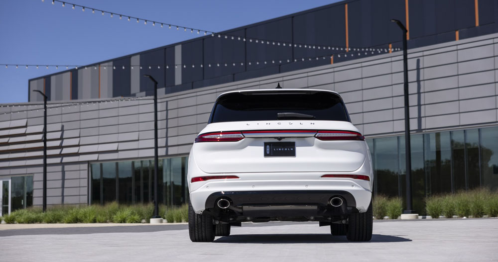 2023 Lincoln Corsair 7 Motor16