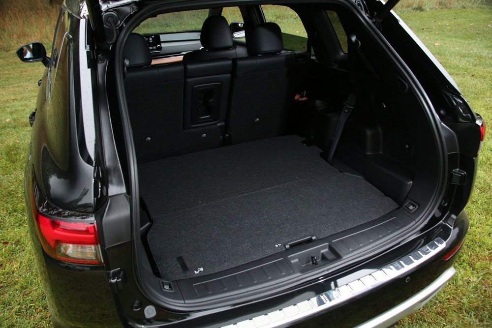 2023 Mitsubishi Outlander PHEV 27 Motor16
