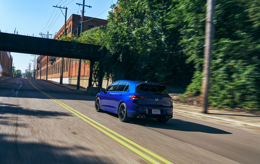 2023 VW Golf R 20th Anniversary Edition US 1 Motor16