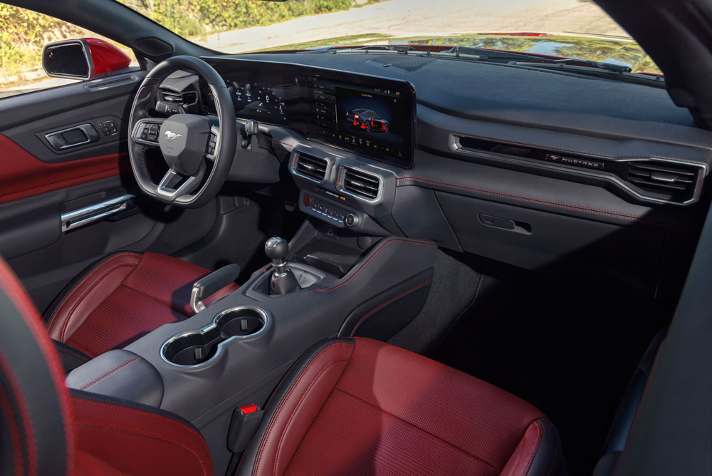 2024 Ford Mustang 29 Motor16