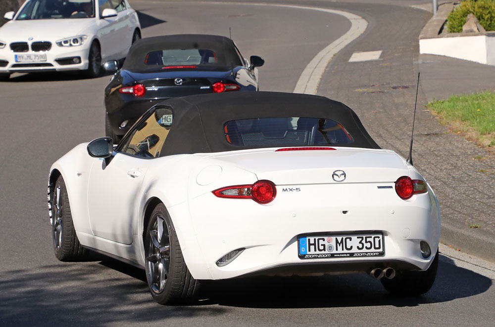 Mazda MX 5 mule 11 Motor16