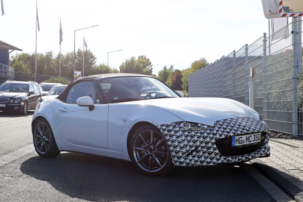 Mazda MX 5 mule 17 Motor16