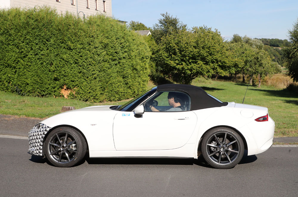 Mazda MX 5 mule 7 Motor16