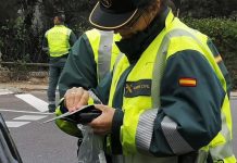 8 cosas que la Guardia Civil no quiere que lleves en el coche y por las que te multará con hasta 30.000 euros
