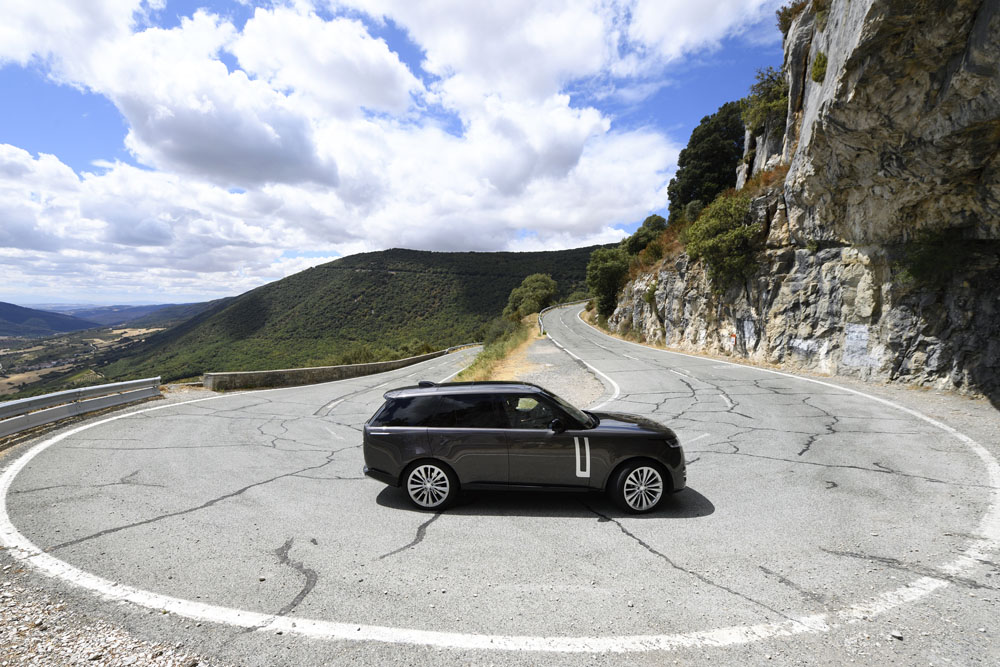 RANGE ROVER 15 Motor16