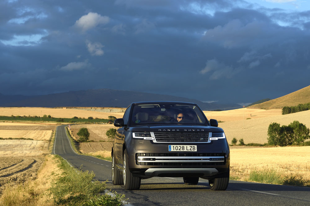 RANGE ROVER 8 Motor16