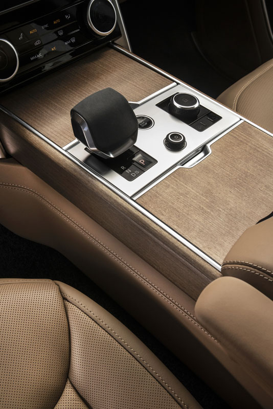 RANGE ROVER INTERIOR 6 Motor16