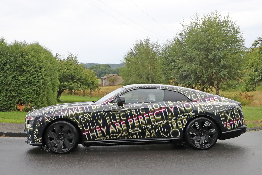 Rolls Royce Spectre 18 Motor16
