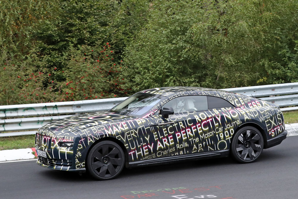 Rolls Royce Spectre 6 Motor16