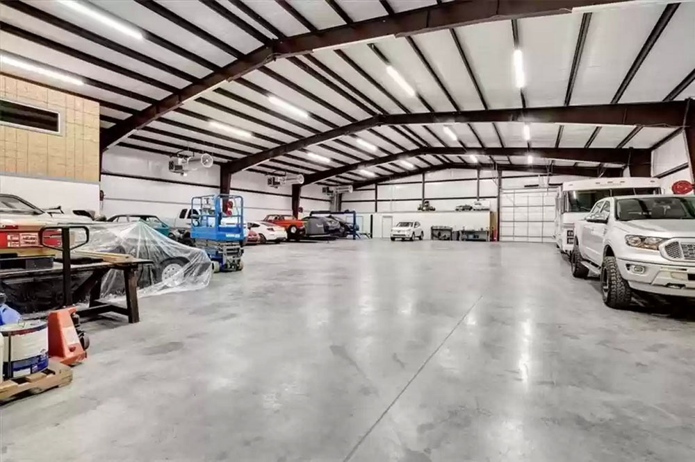1691 Casa Horse Mountain circuit 33 Motor16