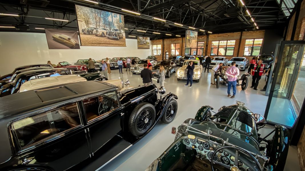 2022 Bentley Heritage Garage 3 Motor16