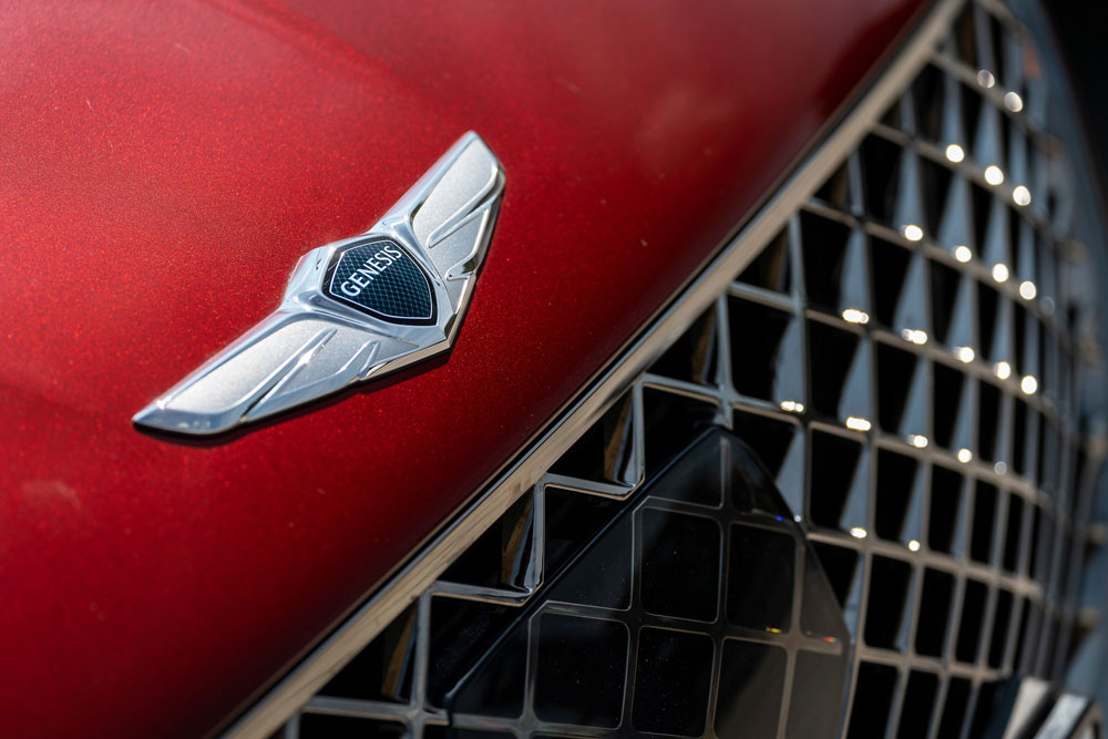 2022 Genesis G80 Sport 7 Motor16