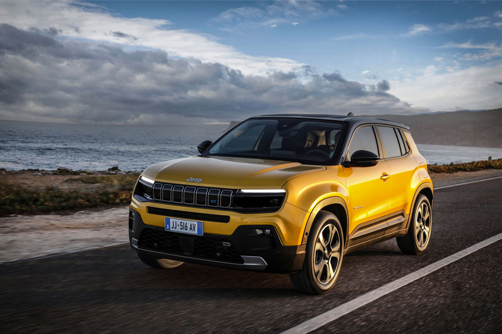 2022 Jeep Avenger 11 Motor16