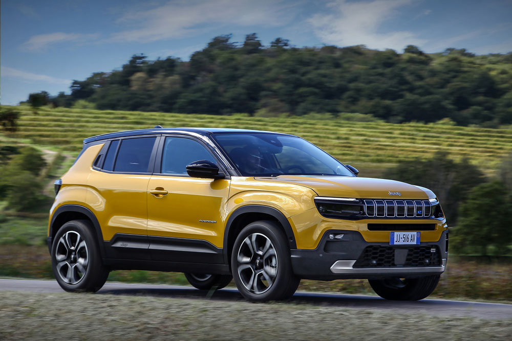 2022 Jeep Avenger 14 Motor16
