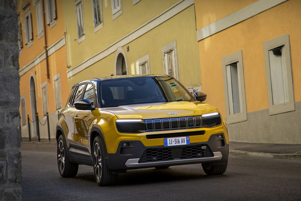 2022 Jeep Avenger 22 Motor16