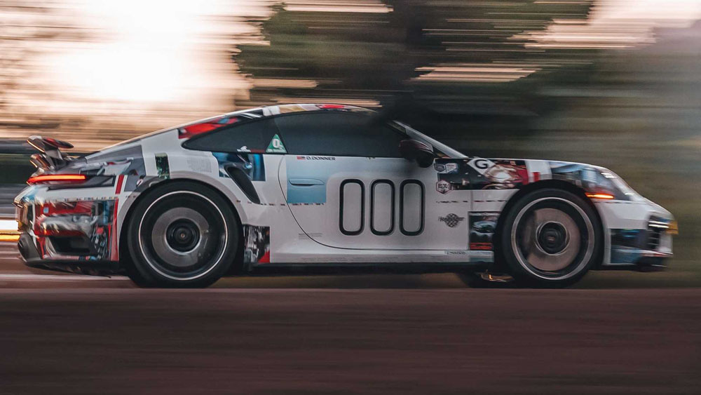 2022 porsche 911 turbo s pikes peak record 6 Motor16