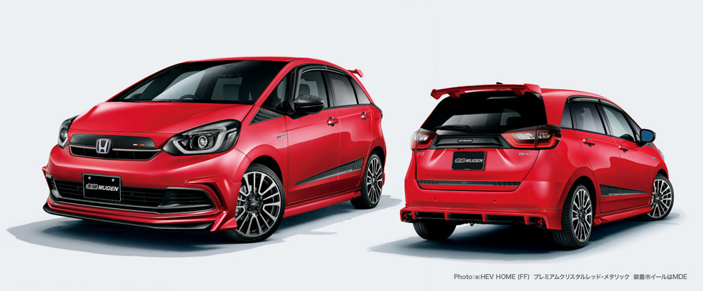 Mugen Honda Fit 2023. Imagen estudio.