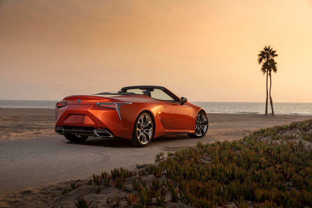 2023 Lexus LC Convertible 11 Motor16