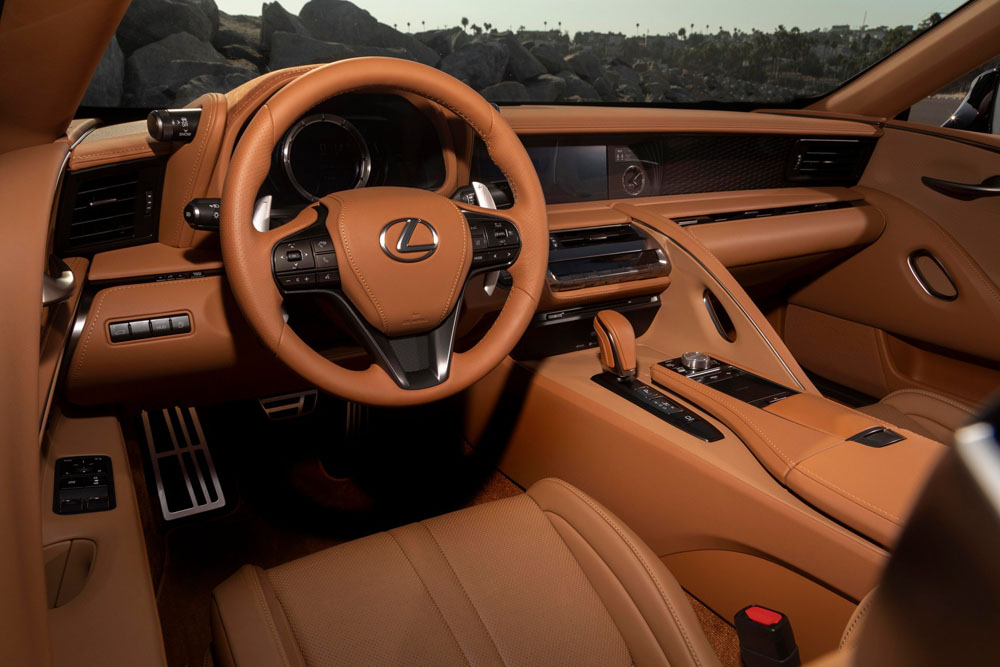 2023 Lexus LC Convertible 14 Motor16