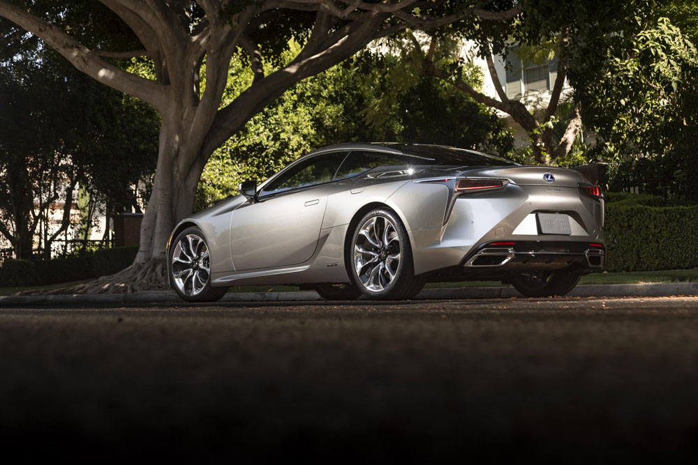 2023 Lexus LC500 13 Motor16