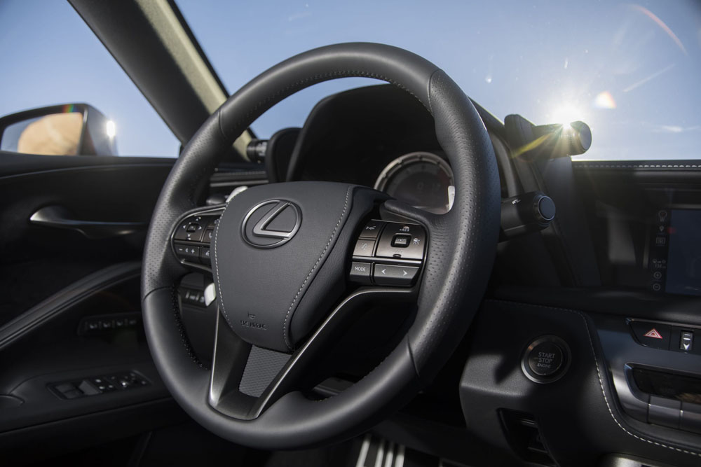2023 Lexus LC500 58 Motor16