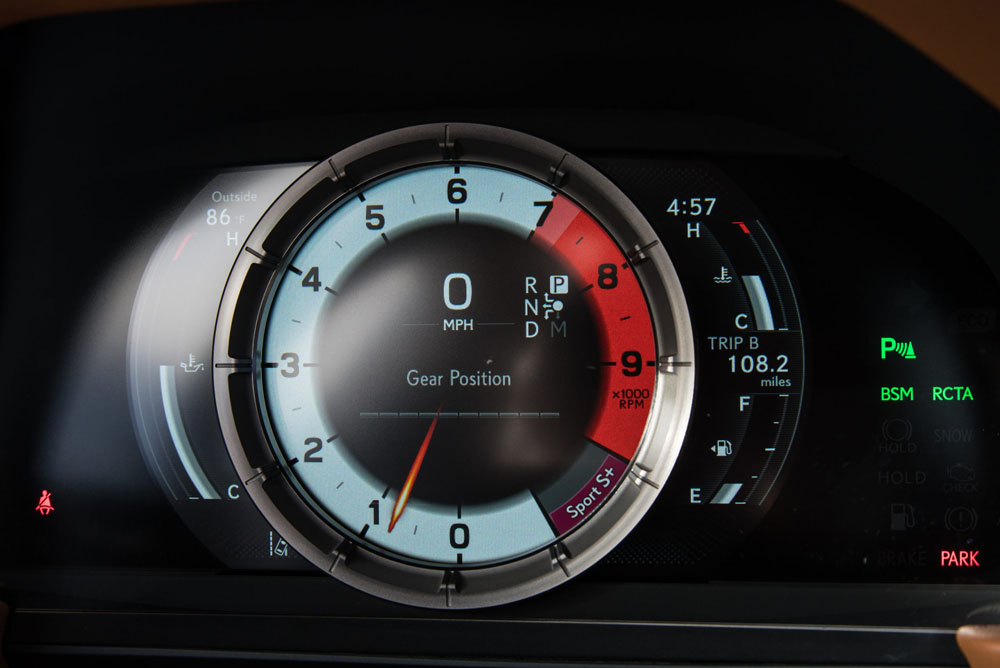 2023 Lexus LC500 64 Motor16