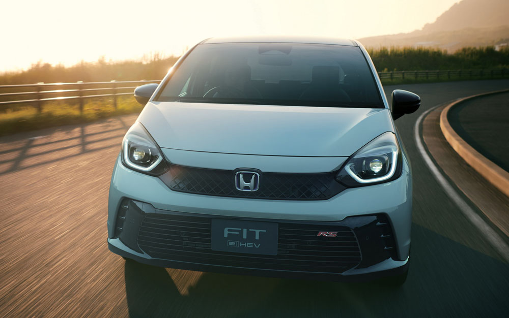 2023 honda jazz japon fit 26 Motor16