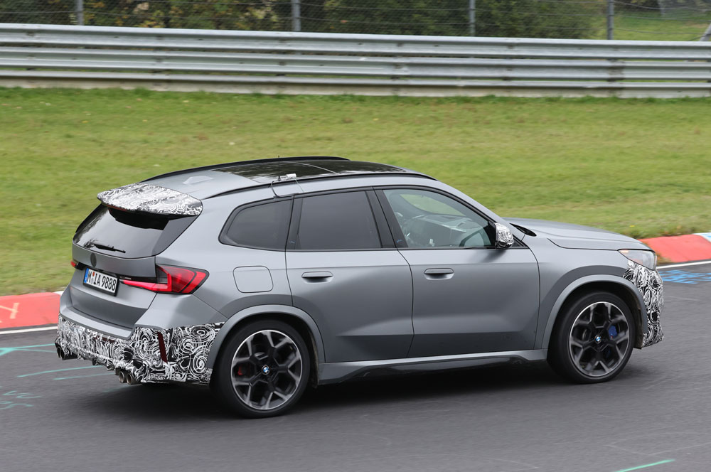 BMW X1 M35i 8 Motor16