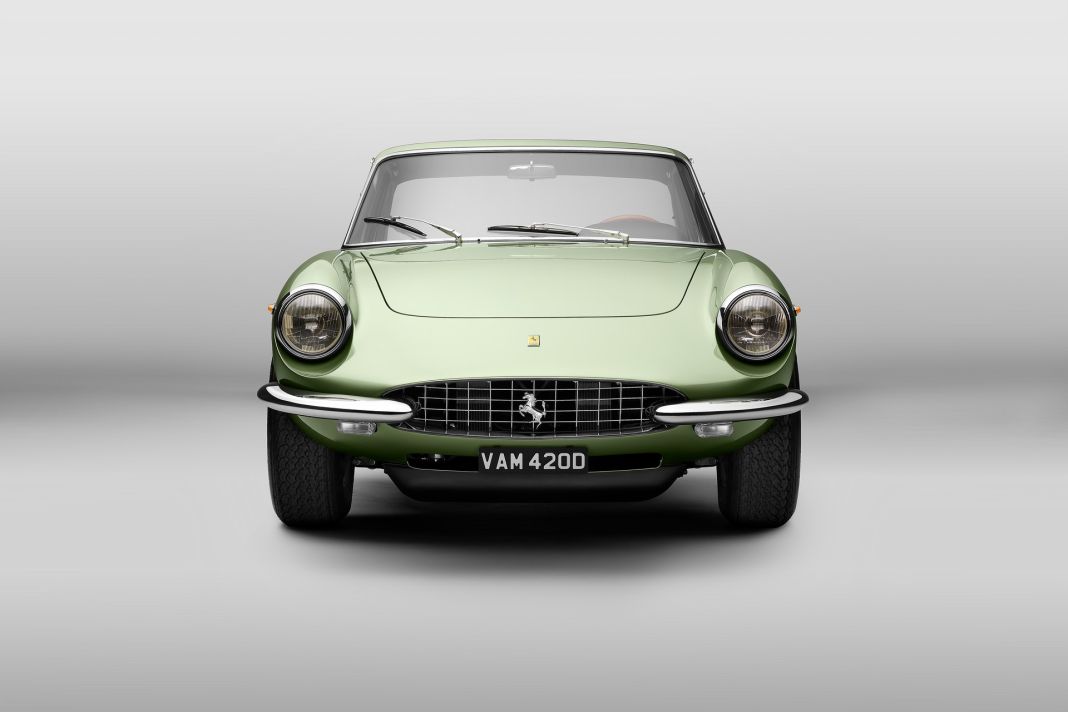 Ferrari 330 GTC 26 Motor16