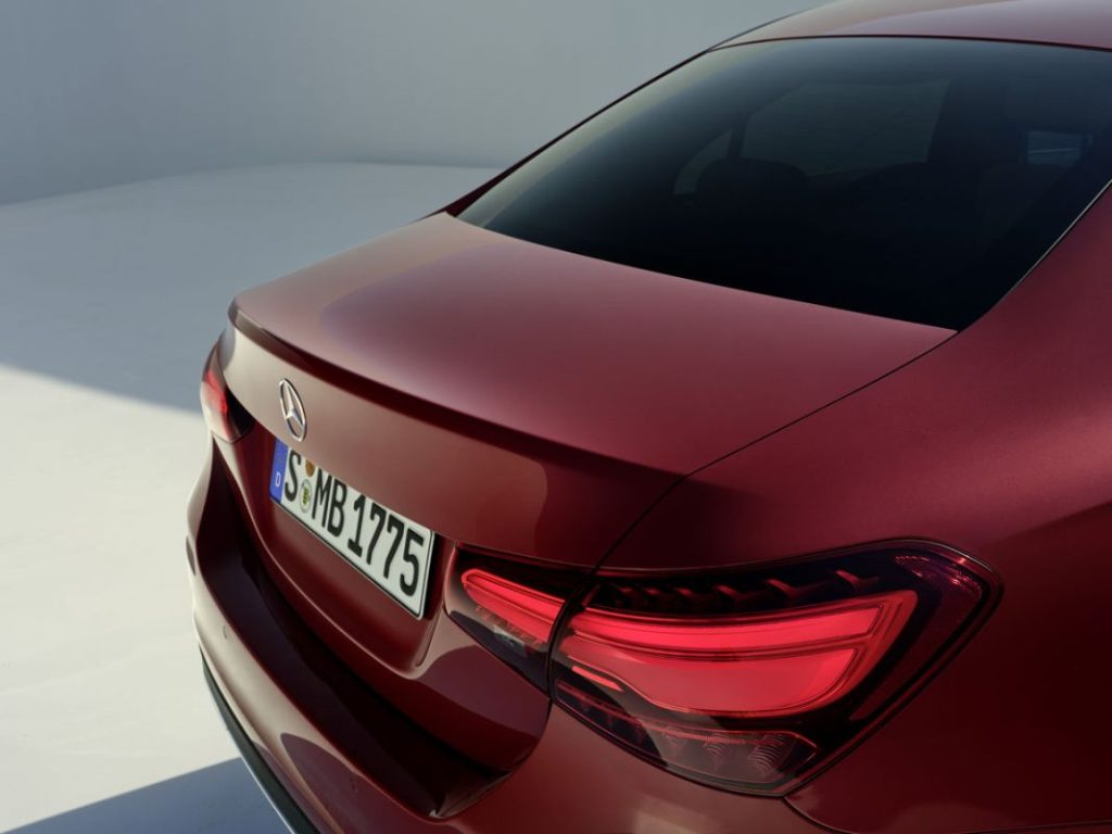 MERCEDES CLASE A 10 Motor16