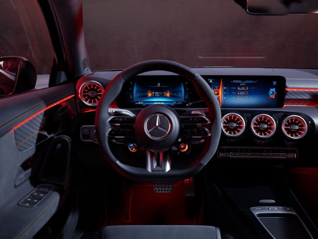 MERCEDES CLASE A 31 Motor16