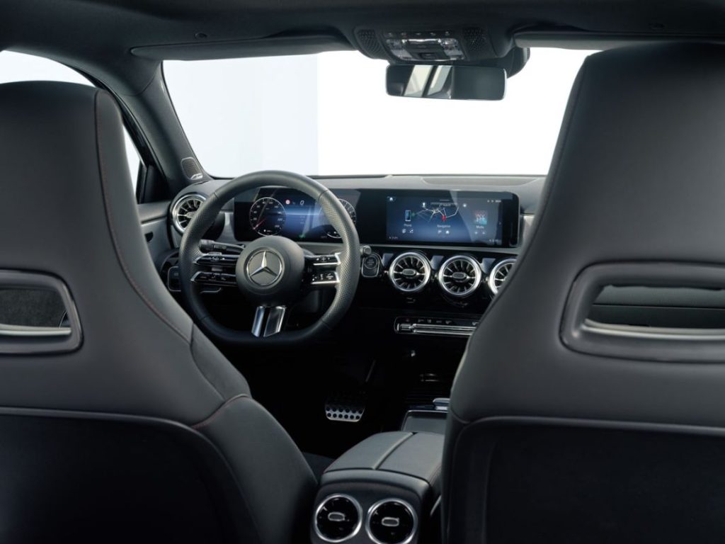 MERCEDES CLASE A 5 Motor16