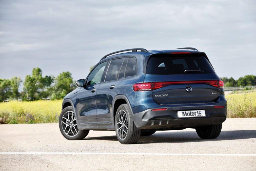 Mercedes EQB