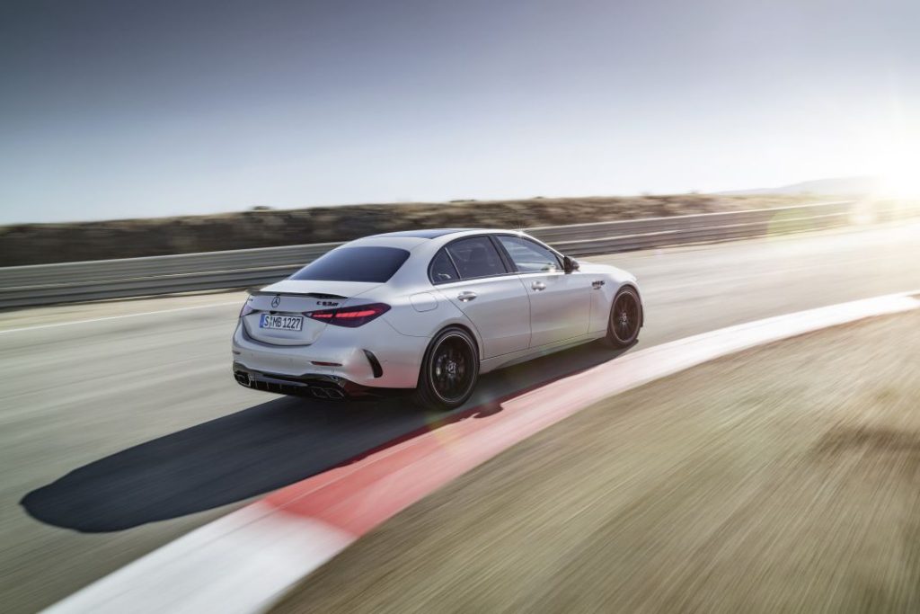 Mercedes AMG C63 Perfomance 7 Motor16
