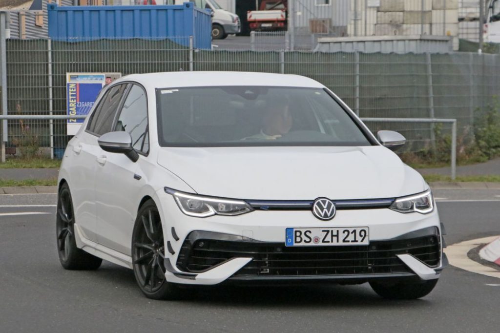 Volkswagen Golf R 3 Motor16