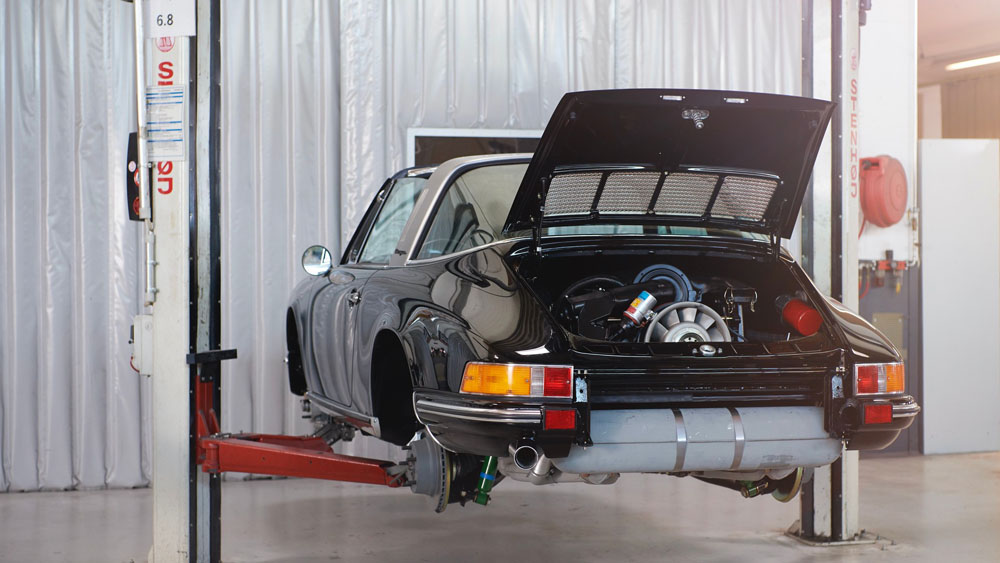 Porsche 911 Targa S 2.4 1972. Imagen detalle taller.