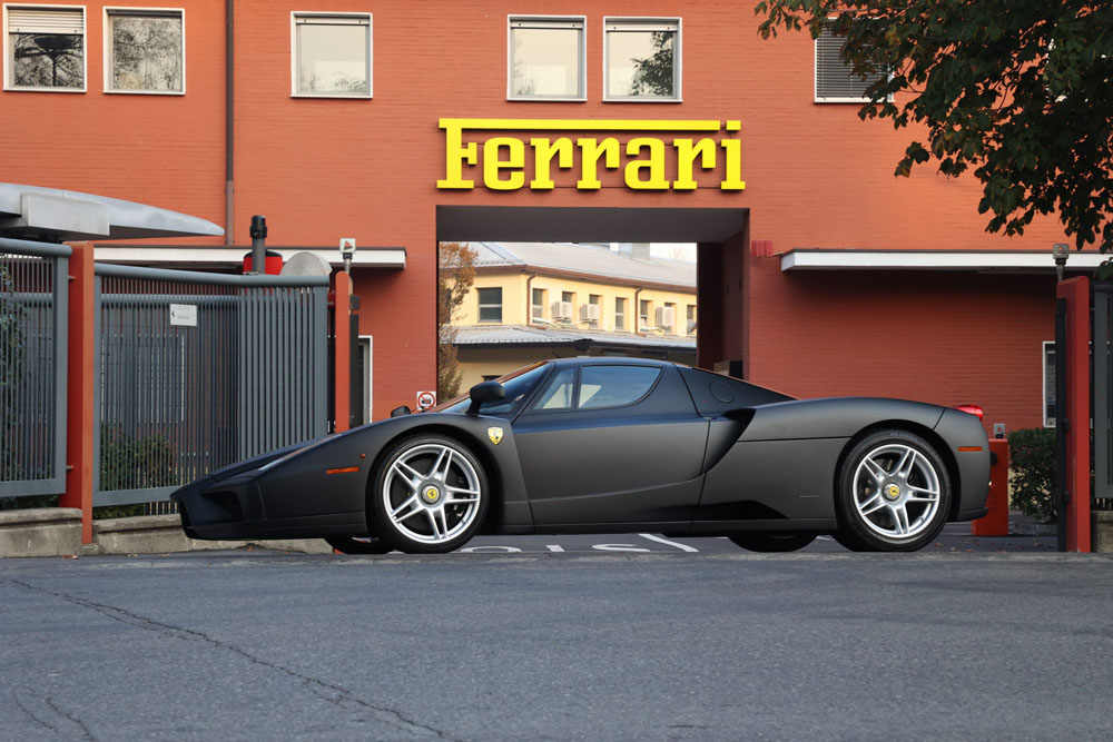 2004 Ferrari Enzo Nero Opaco 2 Motor16