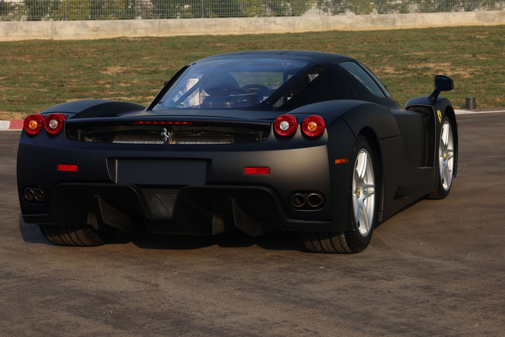 2004 Ferrari Enzo Nero Opaco 26 Motor16
