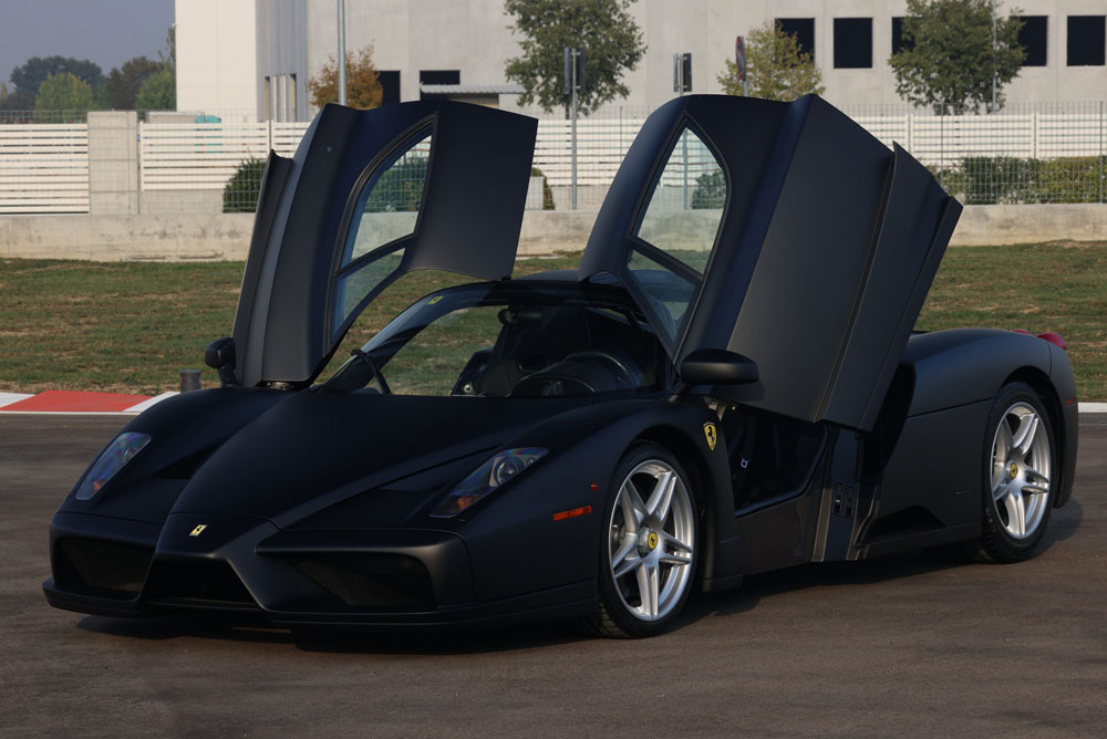2004 Ferrari Enzo Nero Opaco 29 Motor16