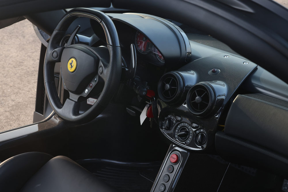 2004 Ferrari Enzo Nero Opaco 33 Motor16