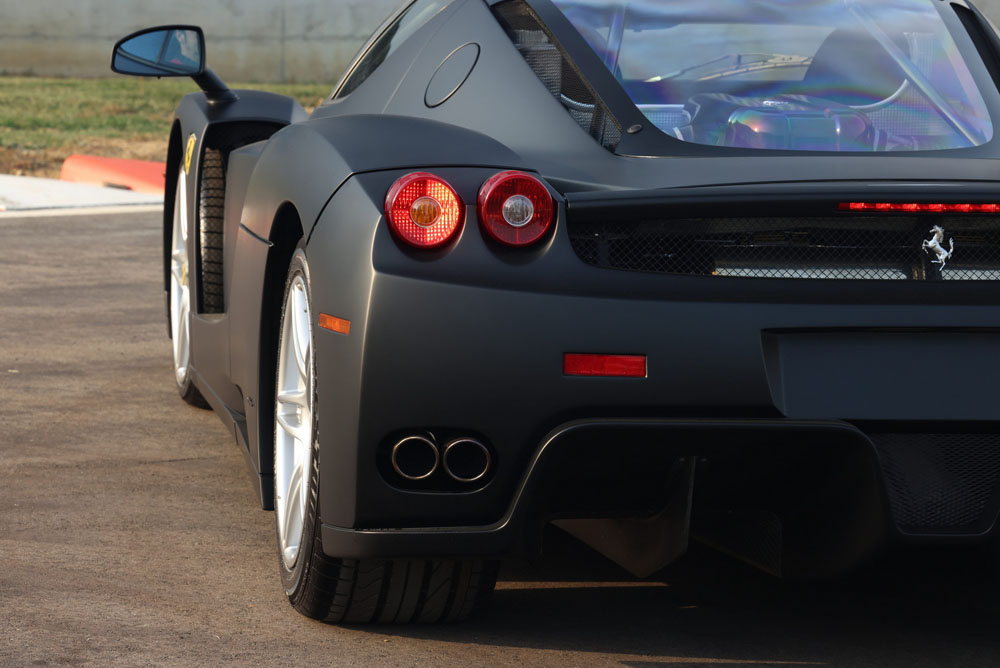 2004 Ferrari Enzo Nero Opaco 46 Motor16