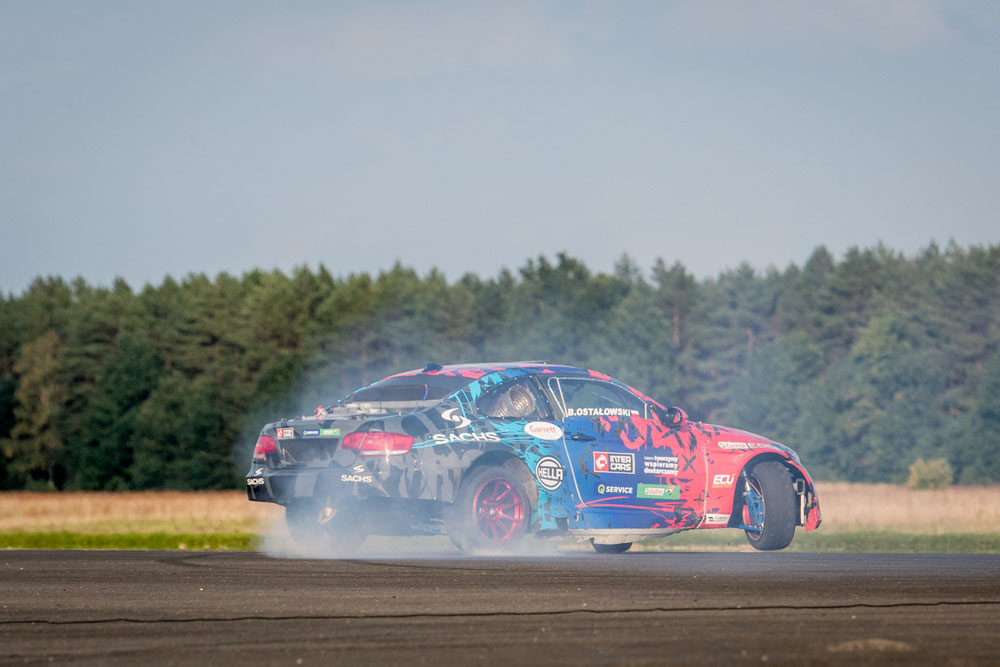 2022 BMW 3 Series Drifting record 21 Motor16