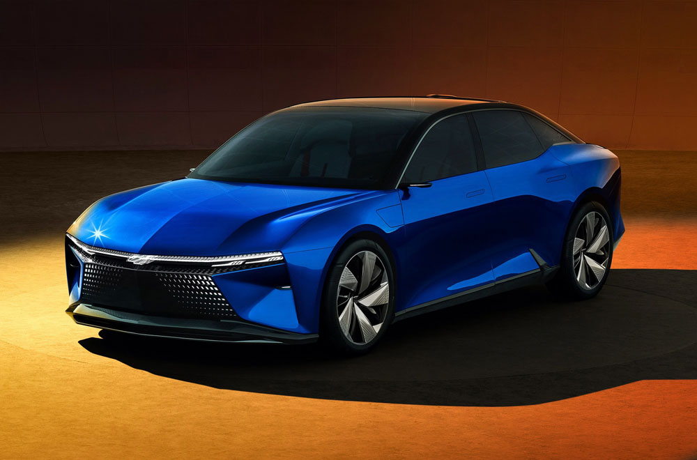2022 Chevrolet FNR XE 2 1 Motor16