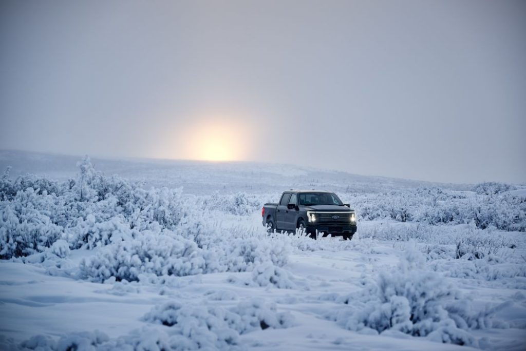 2022 Ford F 150 Lightning Alaska 13 Motor16