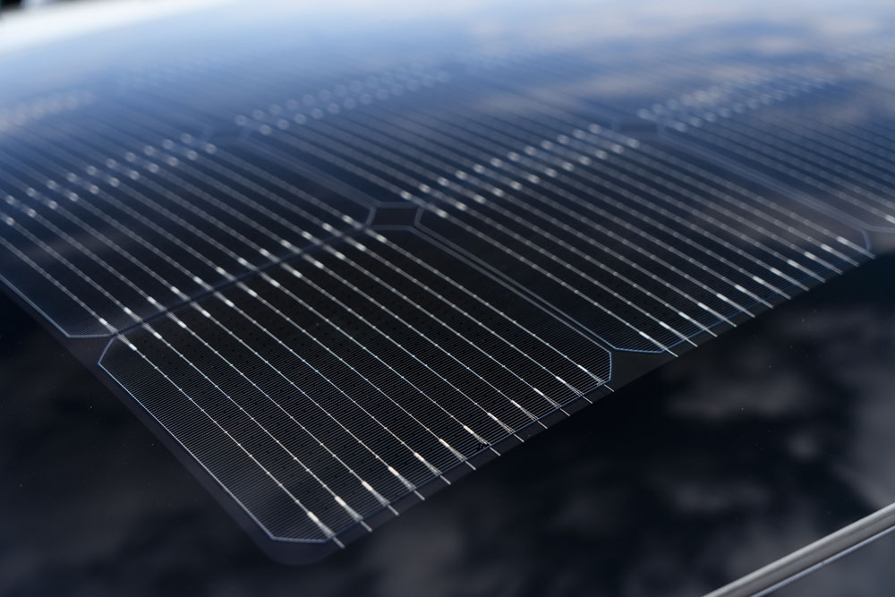 Genesis Electrified G80. Imagen detalle techo solar.