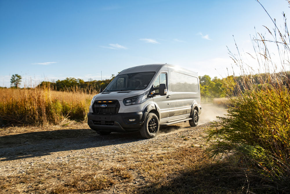 2023 Ford Transit Trail 1 1 Motor16
